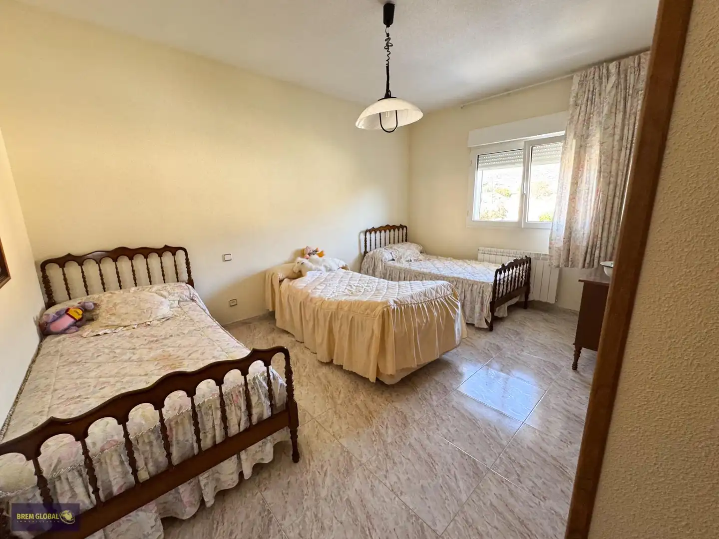 Bedroom of Houses for sale in La Cabrera  with Heating, Private garden and Swimming Pool