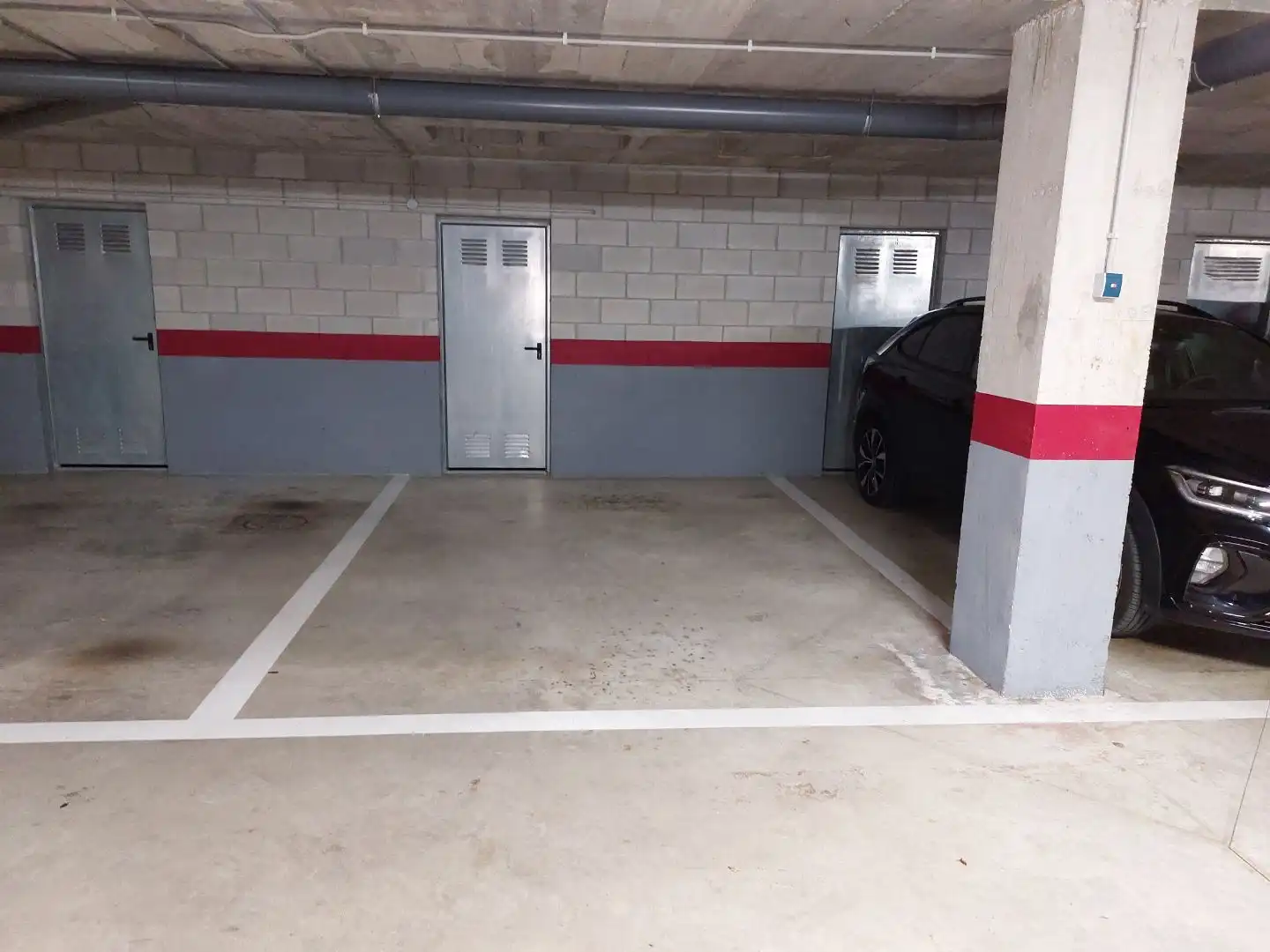 Parcheggio in affitto a Calle Bucarest 3