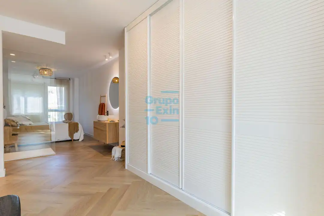 Habitación de Piso en venta en Donostia - San Sebastián  con Calefacción, Terraza y Trastero