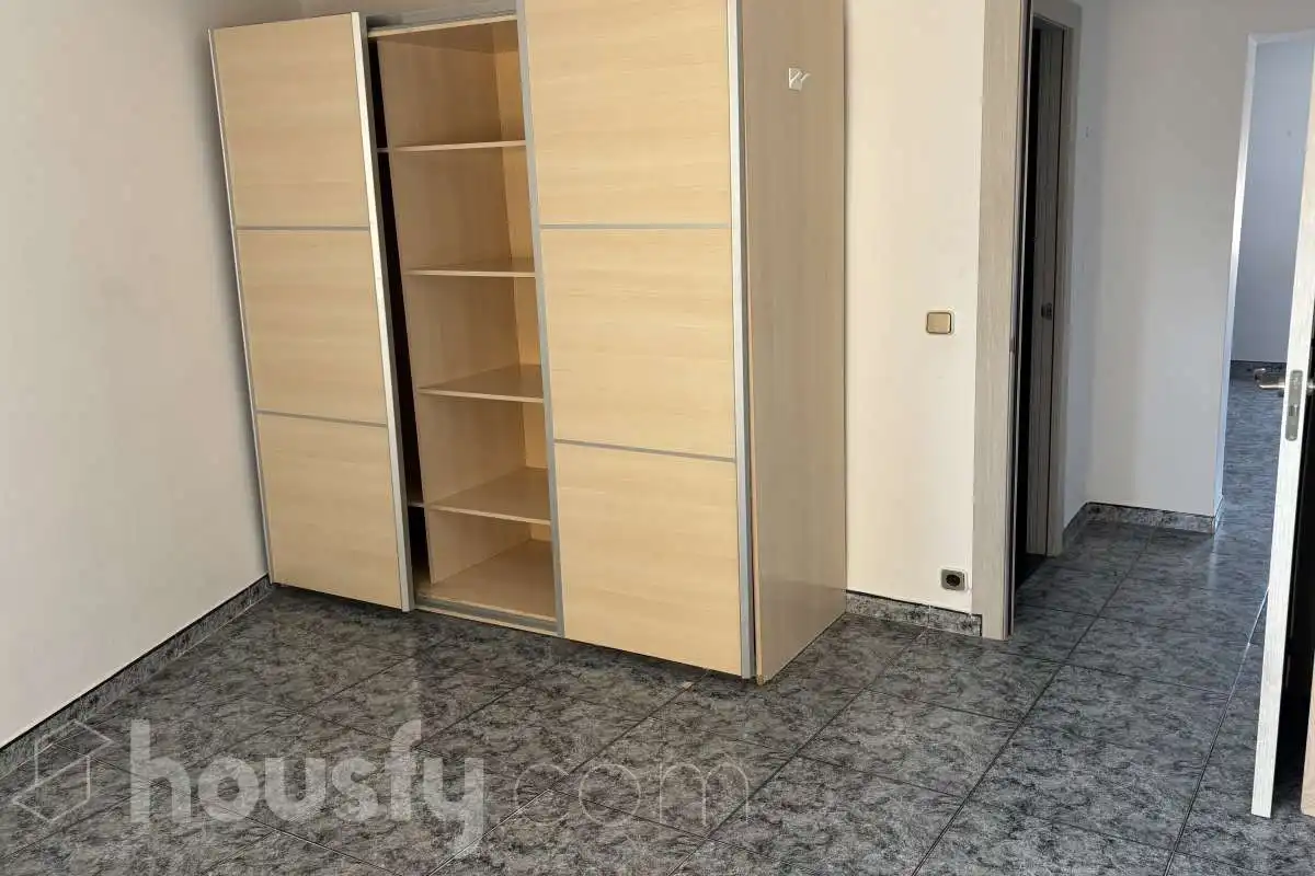 Flat for rent in Carrer del Dos de Maig, Parets del Vallès