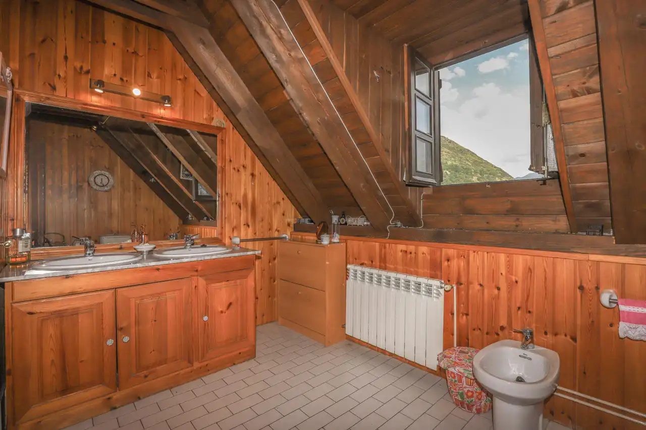 Reihenhaus mit Garten zum Verkauf in Carrèr Montcorbison 10, imagen 19