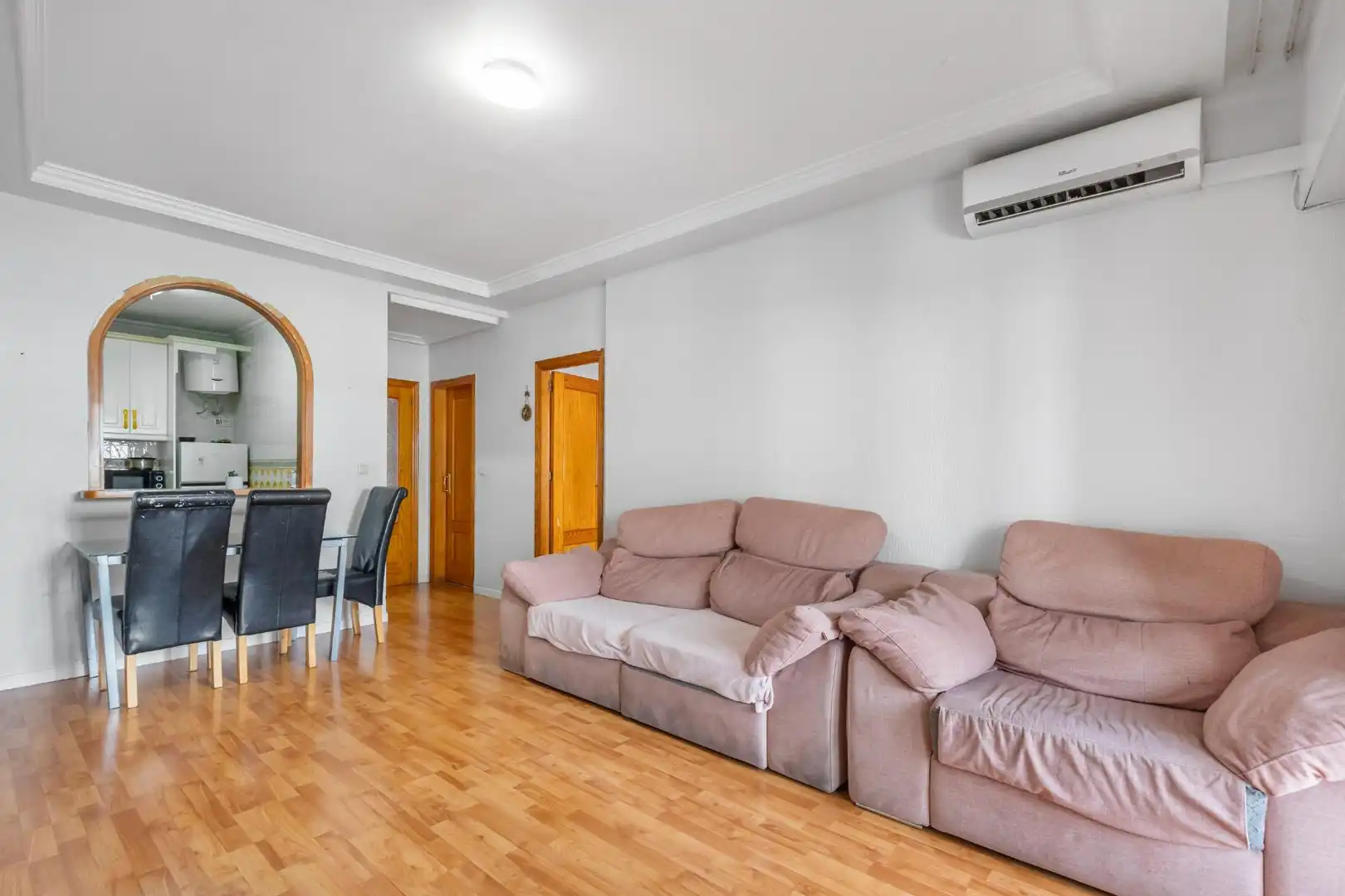 Sala de estar de Ático en venta en Torrevieja con Amueblado