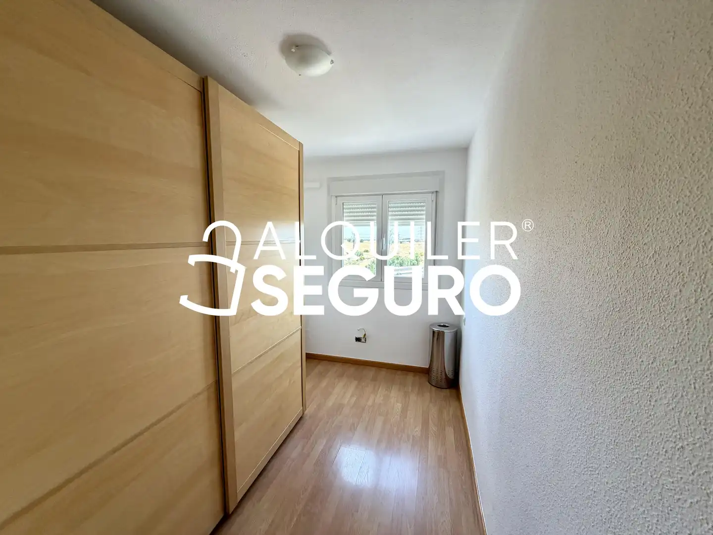 Habitación de Piso de alquiler en Madrid con Aire acondicionado, Calefacción y Piscina
