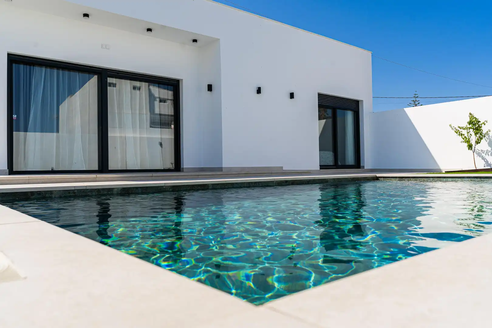 Piscina de Casa o chalet en venta en Chiclana de la Frontera con Jardín privado, Terraza y Piscina