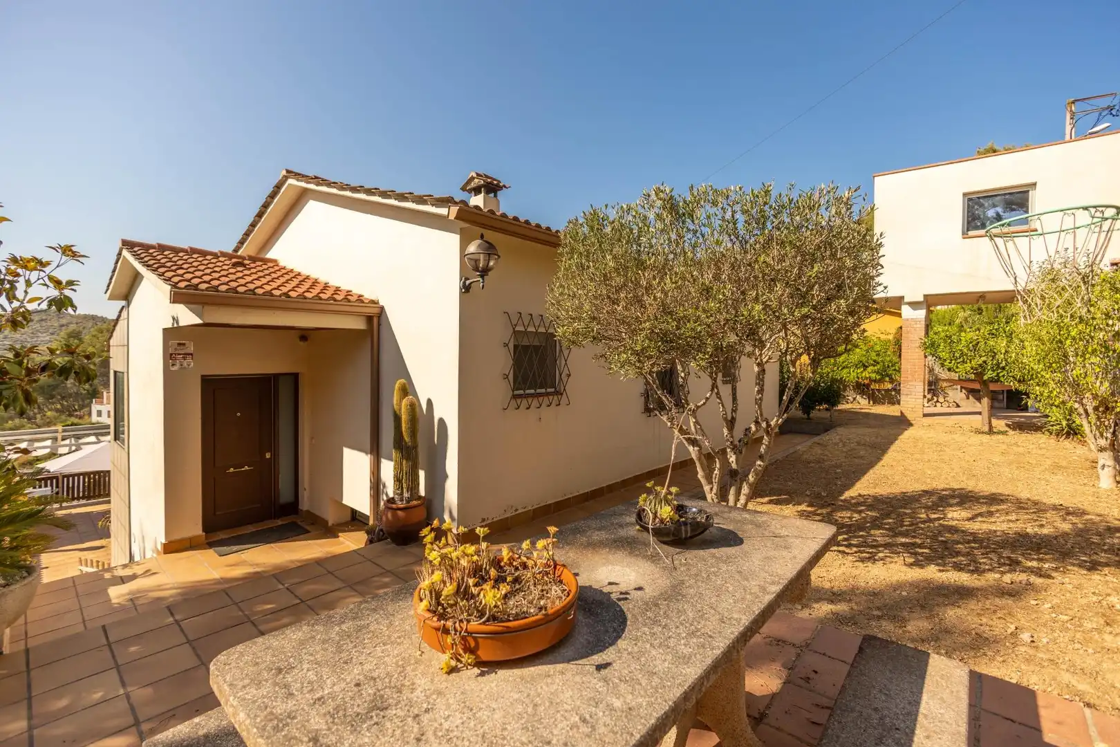 Detached house with terrace for sale in Olivella, imagen 3