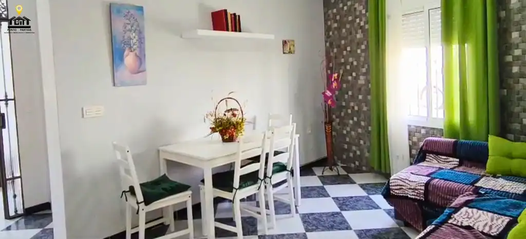Menjador de Casa o xalet en venda en Bollullos Par del Condado amb Aire condicionat, Moblat i Rentadora