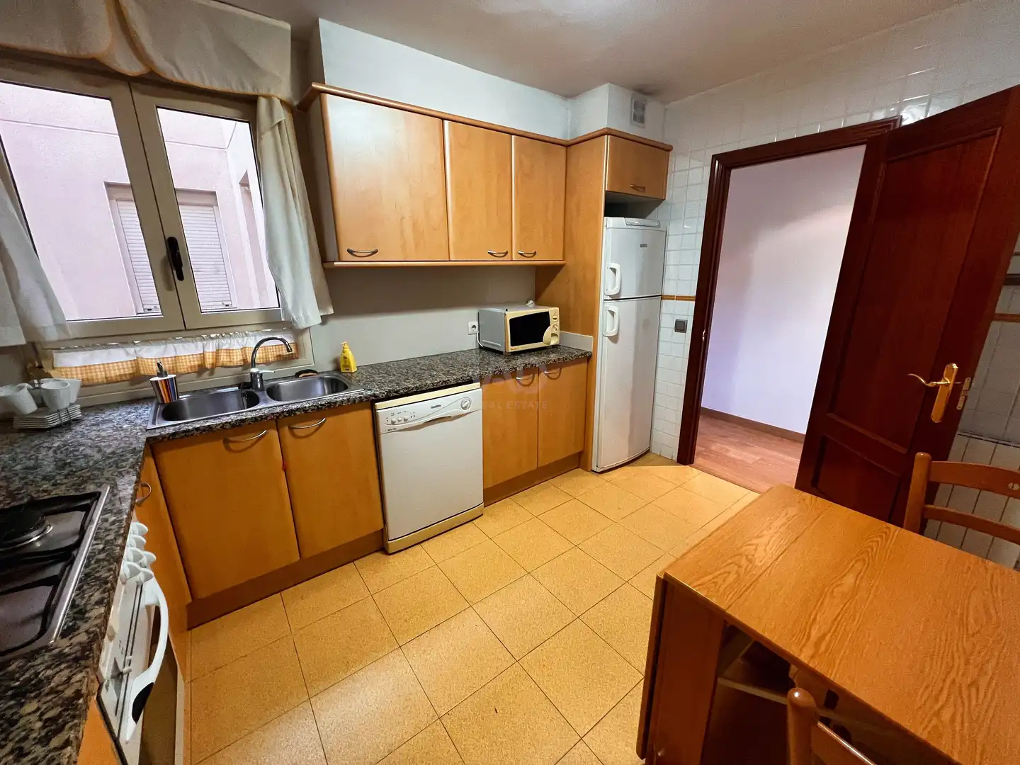 Kitchen of Flat for sale in Figueres  with Air Conditioner, Heating and Terrace
