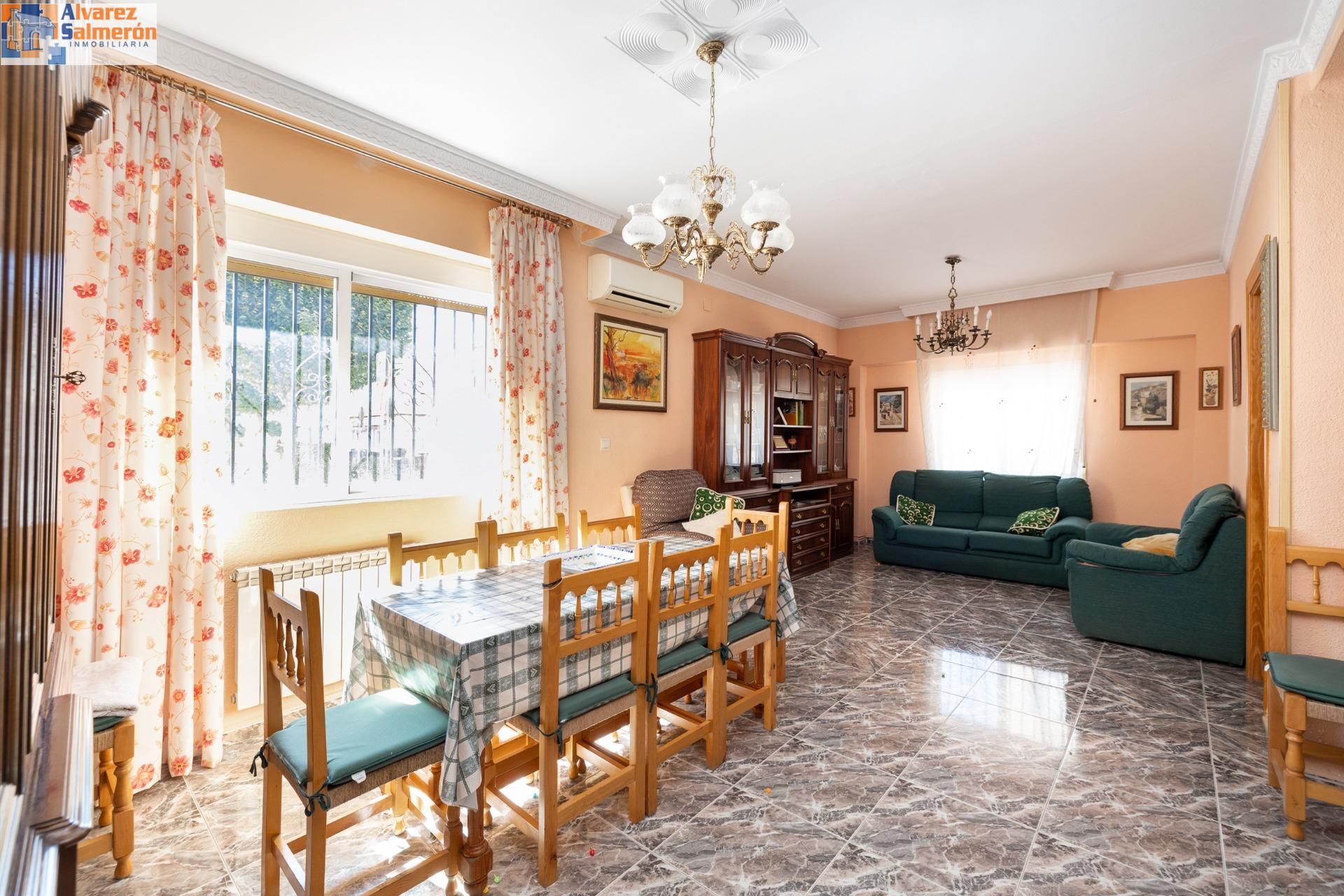 Casa o xalet en venda a Calle Santo Domingo, Avda. De los Ogíjares