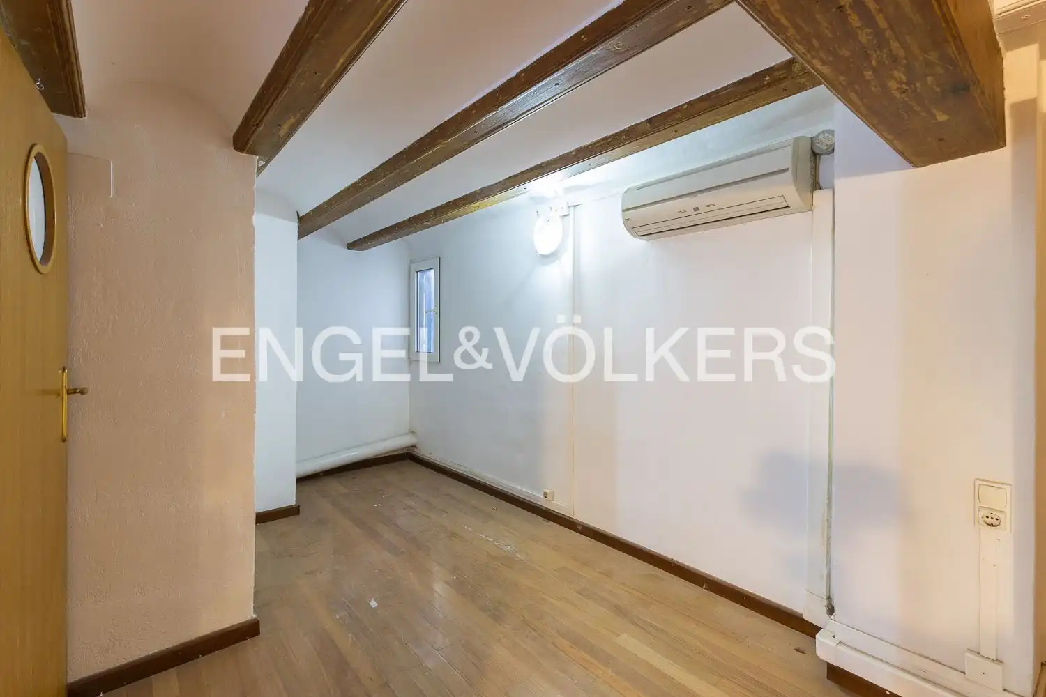 Piso en venta en Valencia con Aire acondicionado, Calefacción y Terraza