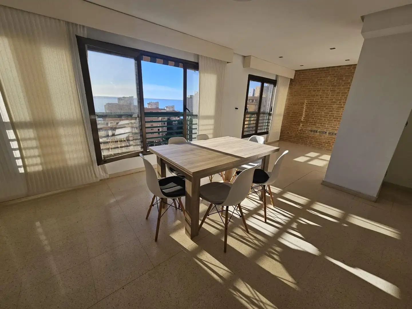 Piso con piscina en venta en Playa de Poniente, imagen 3