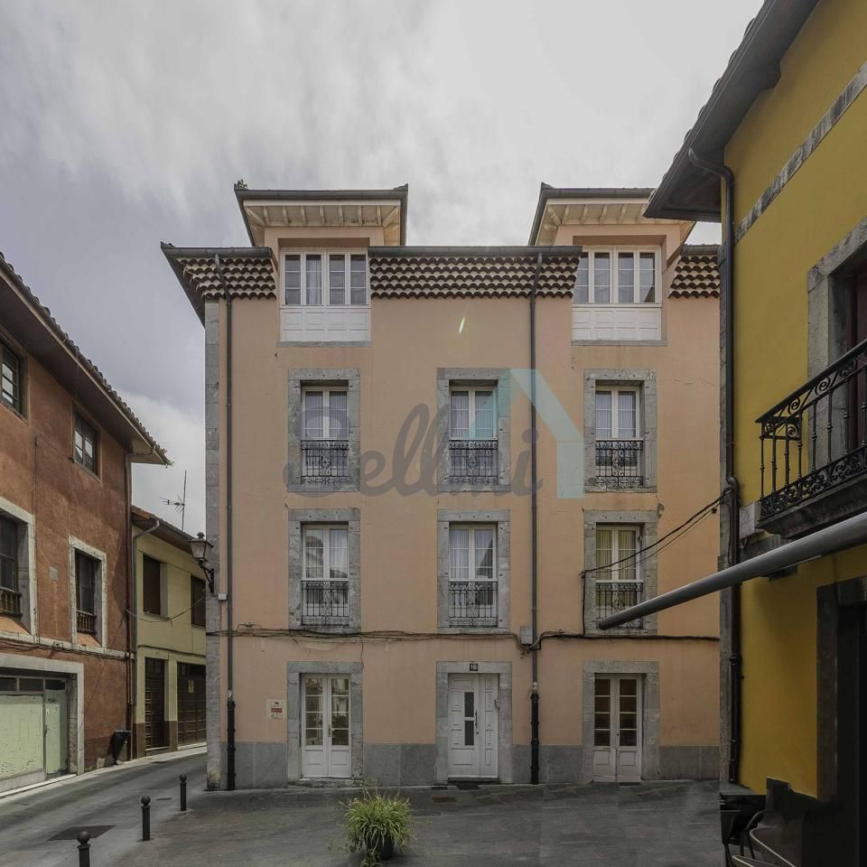 House or chalet for sale in La Victoria, Pravia