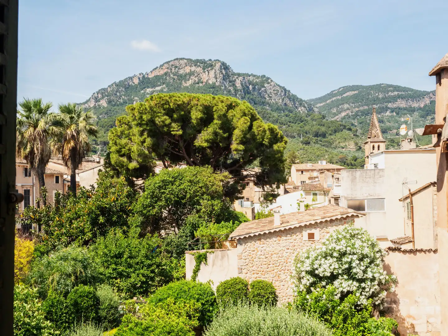 Vista exterior de Casa adosada en venta en Sóller con Jardín privado y Terraza