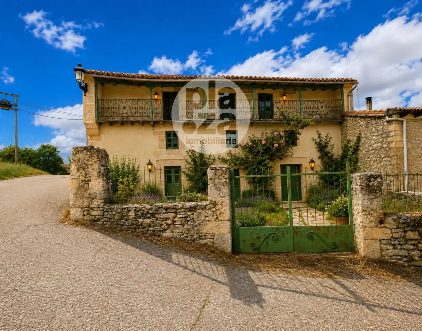 Exterior view of Houses for sale in Valle de Sedano  with Private garden and Terrace