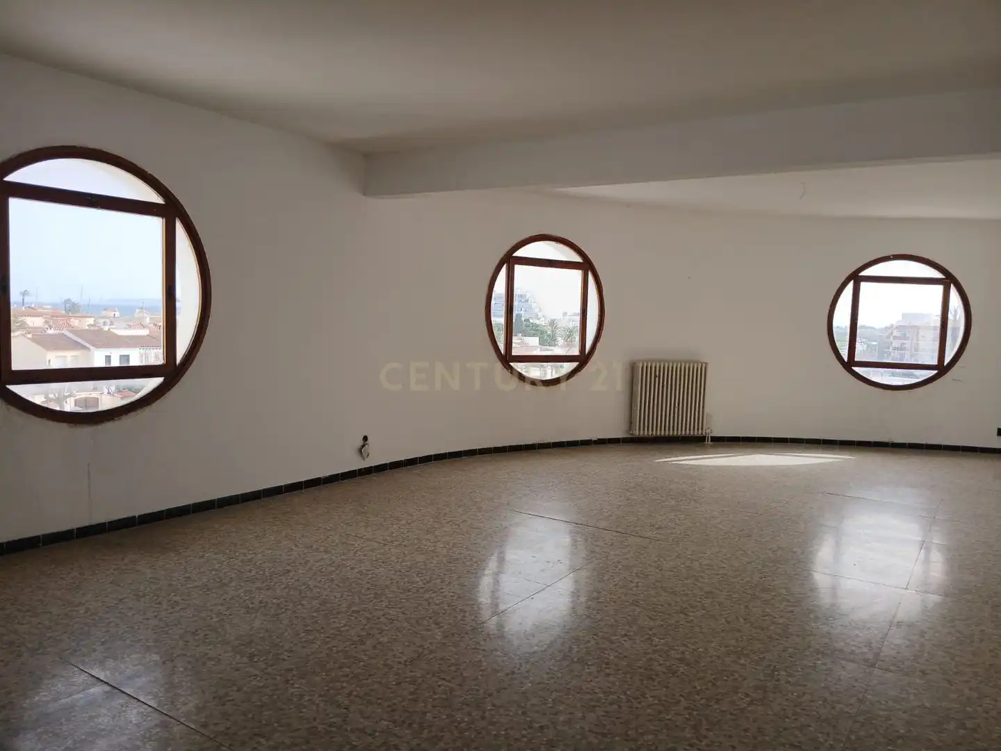Living room of Buildings for sale in Empuriabrava