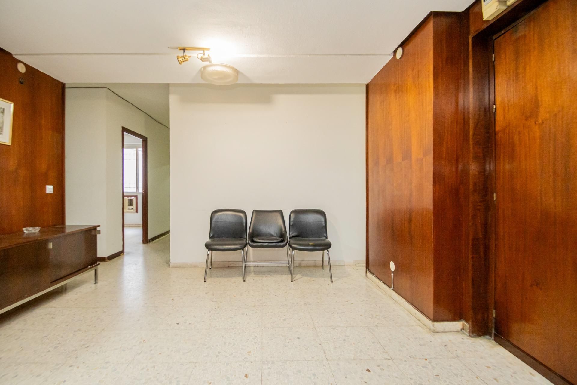 Piso en venta en Calle ARJONA, Arenal - Museo, Casco Antiguo