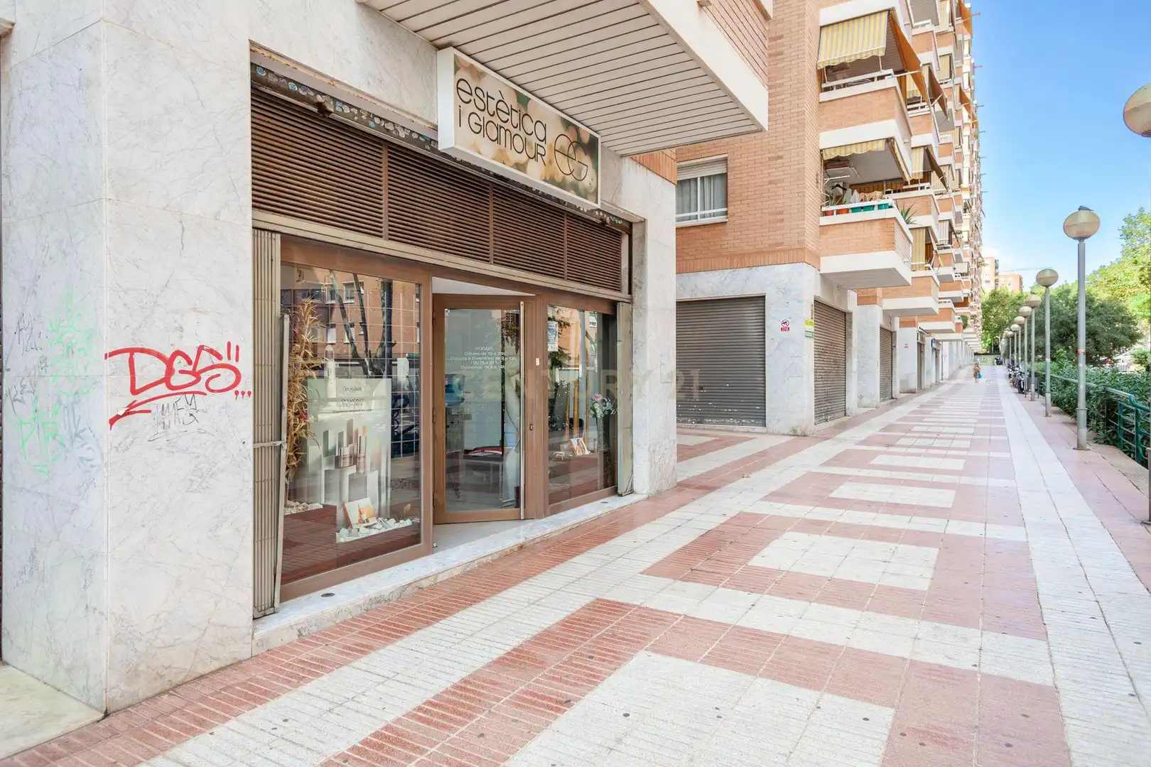 Local en traspaso en Badalona