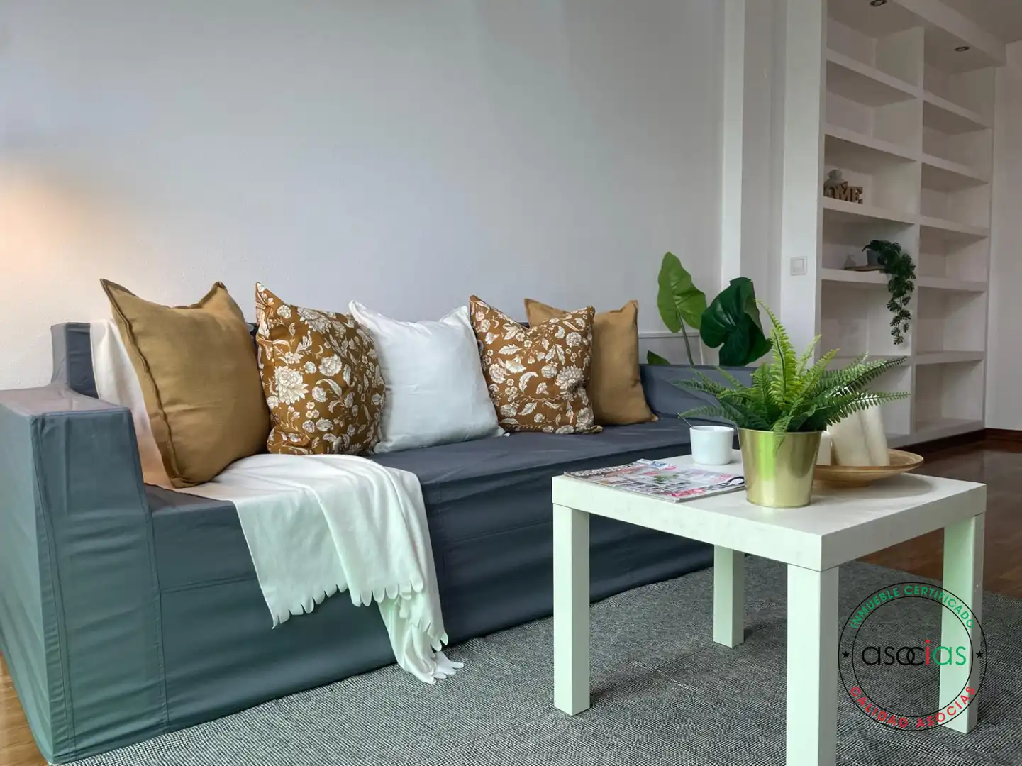 Living room of Flat for sale in Gijón   with Heating, Parquet flooring and Storage room