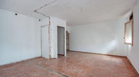 Foto 4 de Pis en venda a C/ Murcia, Les Roquetes, Barcelona