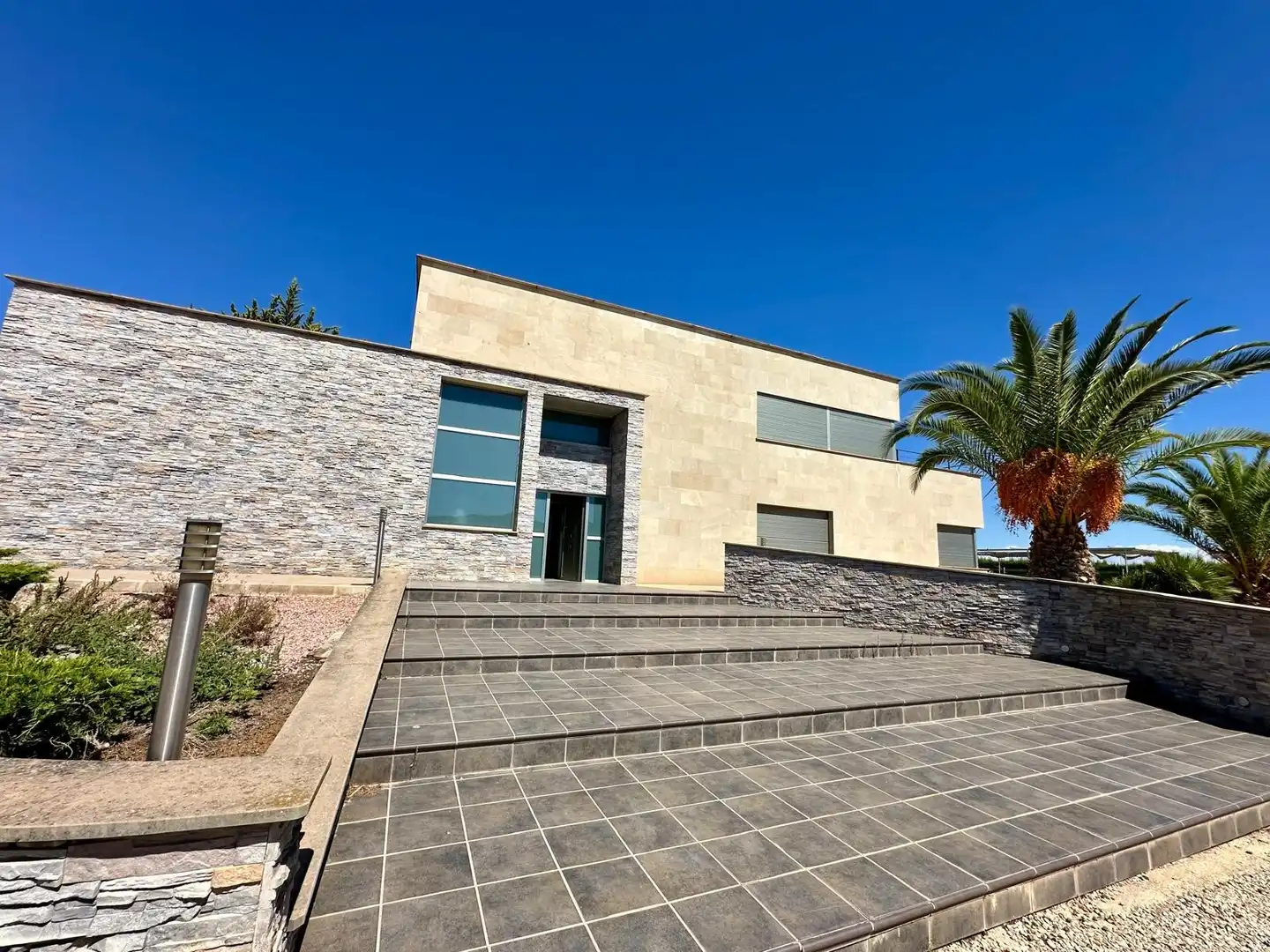Maison avec terrasse à vendre à Yecla