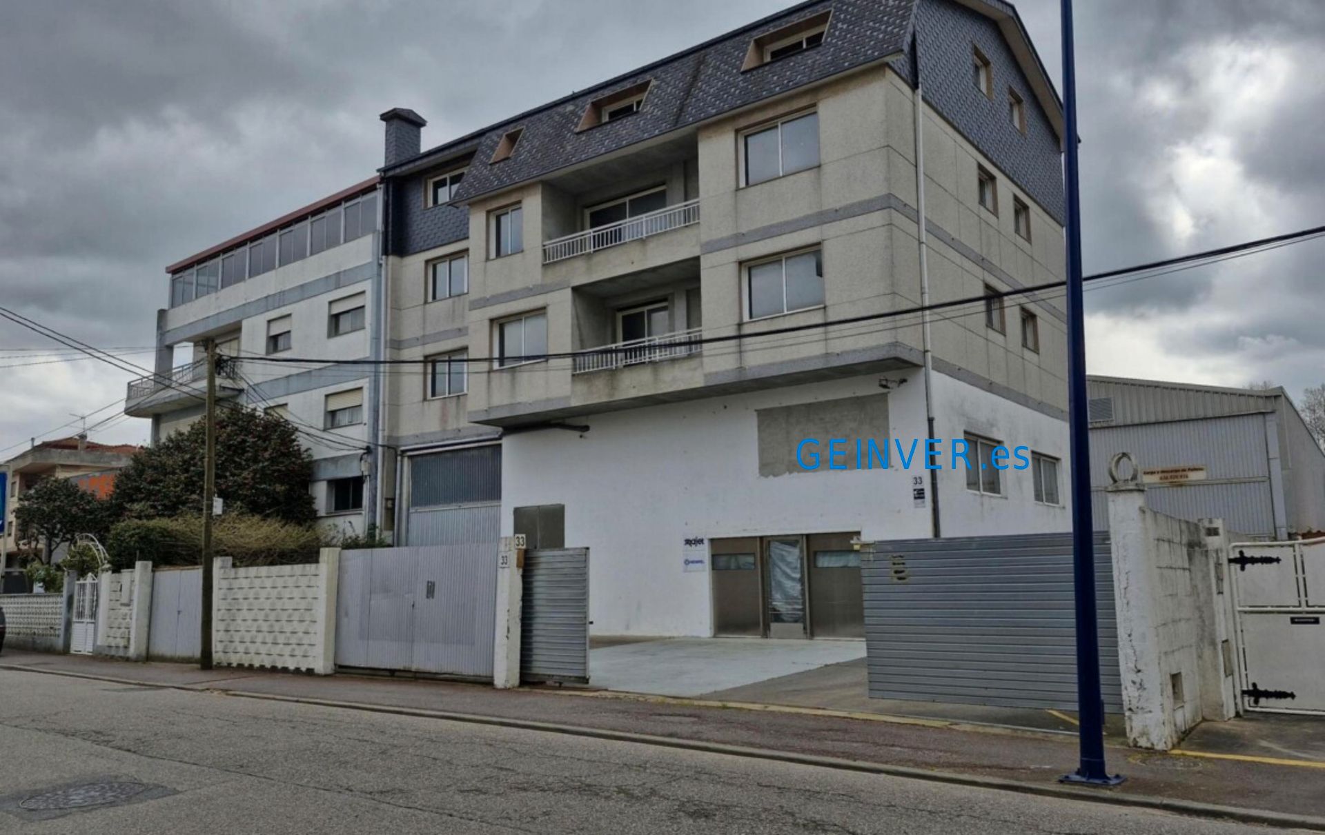 Vista exterior de Nau industrial de lloguer en Vigo 