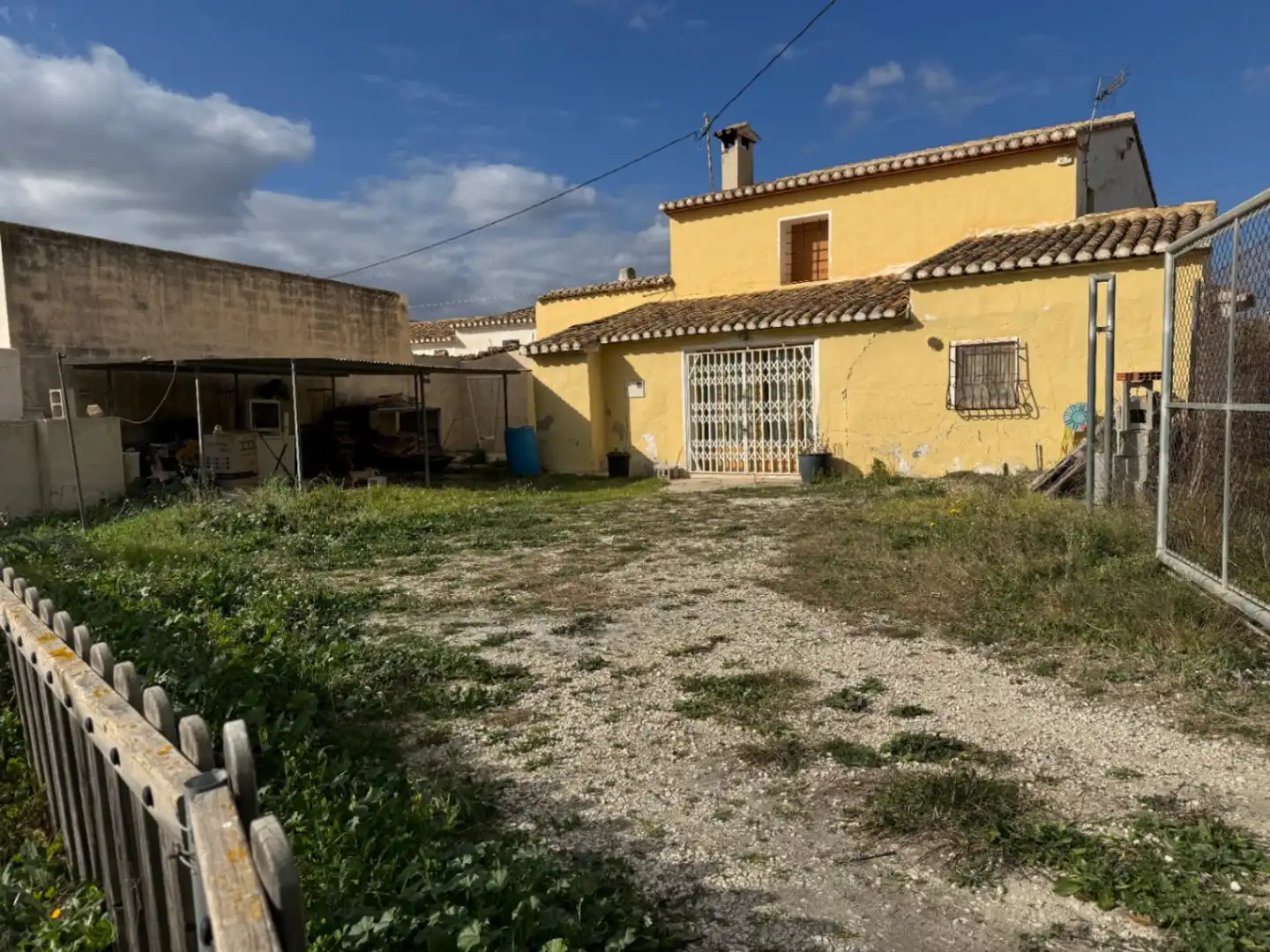 Vista exterior de Finca rústica en venda en Benissa amb Traster i Piscina