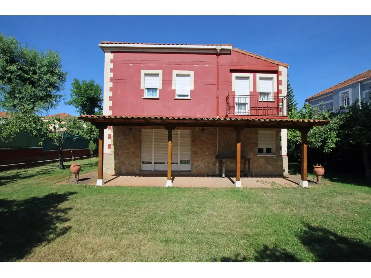 Vista exterior de Casa o chalet en venta en Cabanillas del Campo con Calefacción, Jardín privado y Terraza