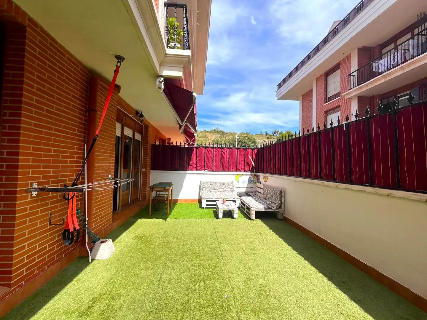 Terraza de Planta baja en venta en Castro-Urdiales con Calefacción, Jardín privado y Parquet