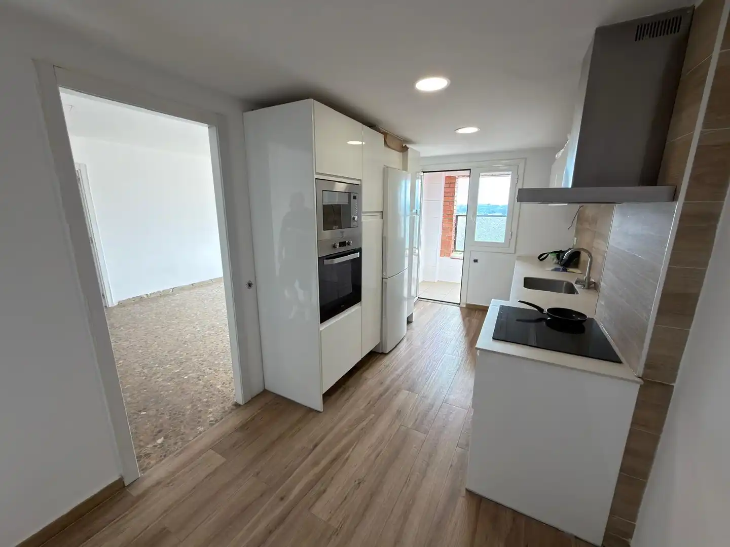 Cocina de Piso en venta en Lleida con Calefacción, Horno y Microondas
