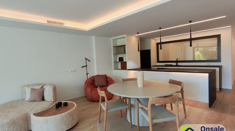 Foto 5 de Apartament en venda a Calle Londres, Las Brisas, Marbella