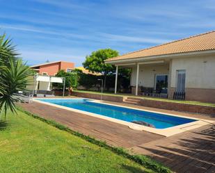 Swimming pool of House or chalet for sale in Mairena del Aljarafe  with Air Conditioner, Heating and Private garden