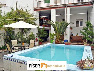 Maison avec piscine à vendre à Zafra