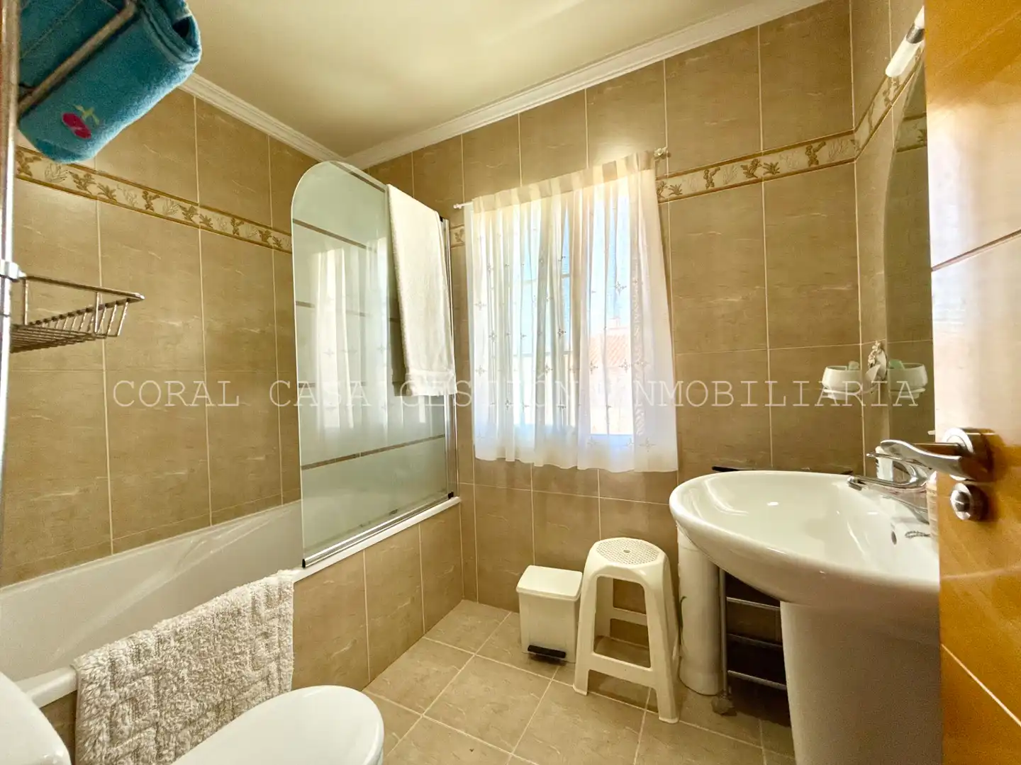Bathroom of Houses for rent in Almenara  with Air Conditioner, Terrace and Furnished