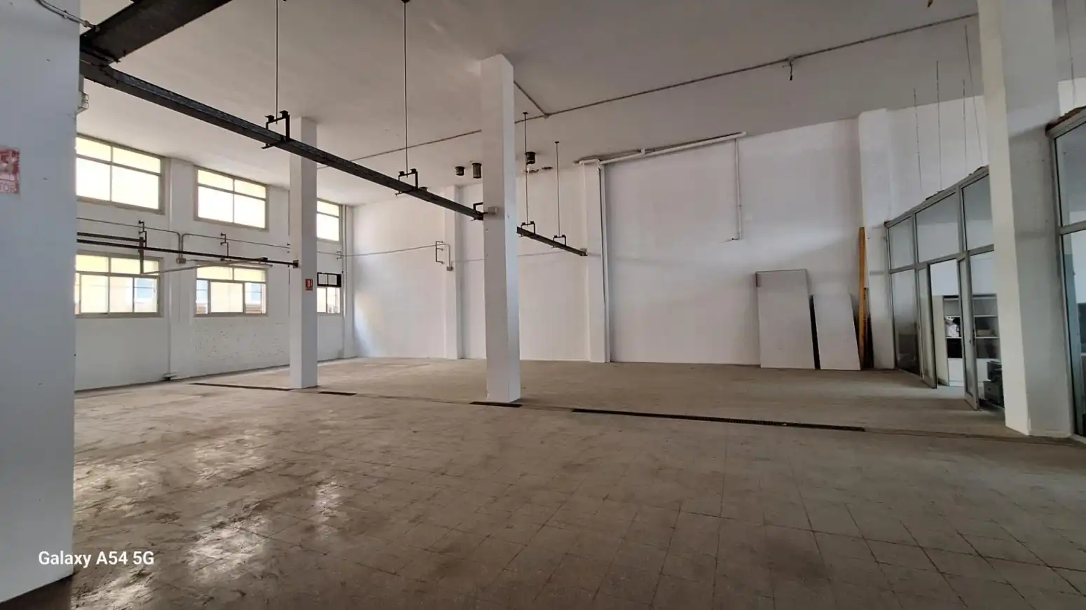 Fabrikhallen zur Miete in Mataró