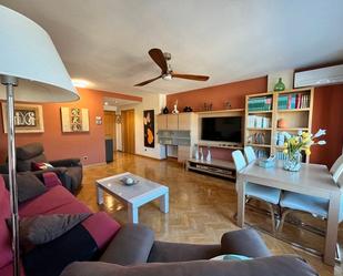 Living room of Flat for sale in Ciudad Real Capital  with Air Conditioner, Heating and Private garden