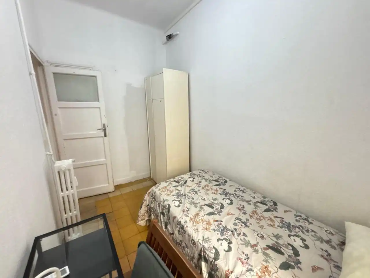 Bedroom of Flat for rent in Madrid