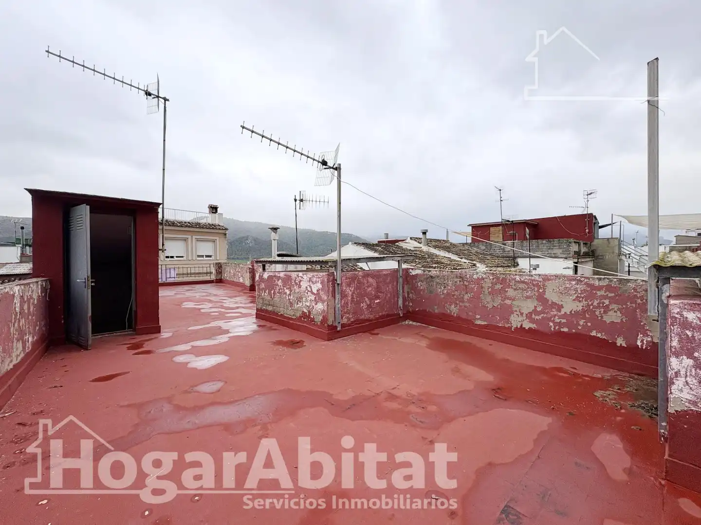 Vista exterior de Casa o xalet en venda en Tavernes de la Valldigna amb Terrassa i Traster