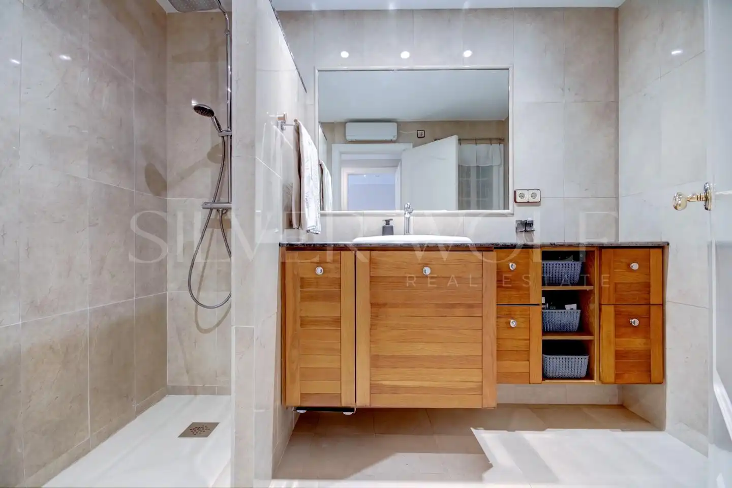Flat with lift for sale in calle d'Arcadi Balaguer, imagen 22