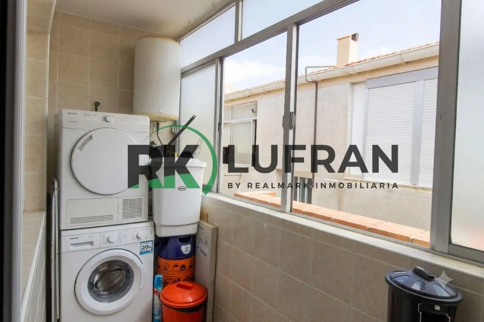 Flat for sale in Calle ARGENTINA, Sax