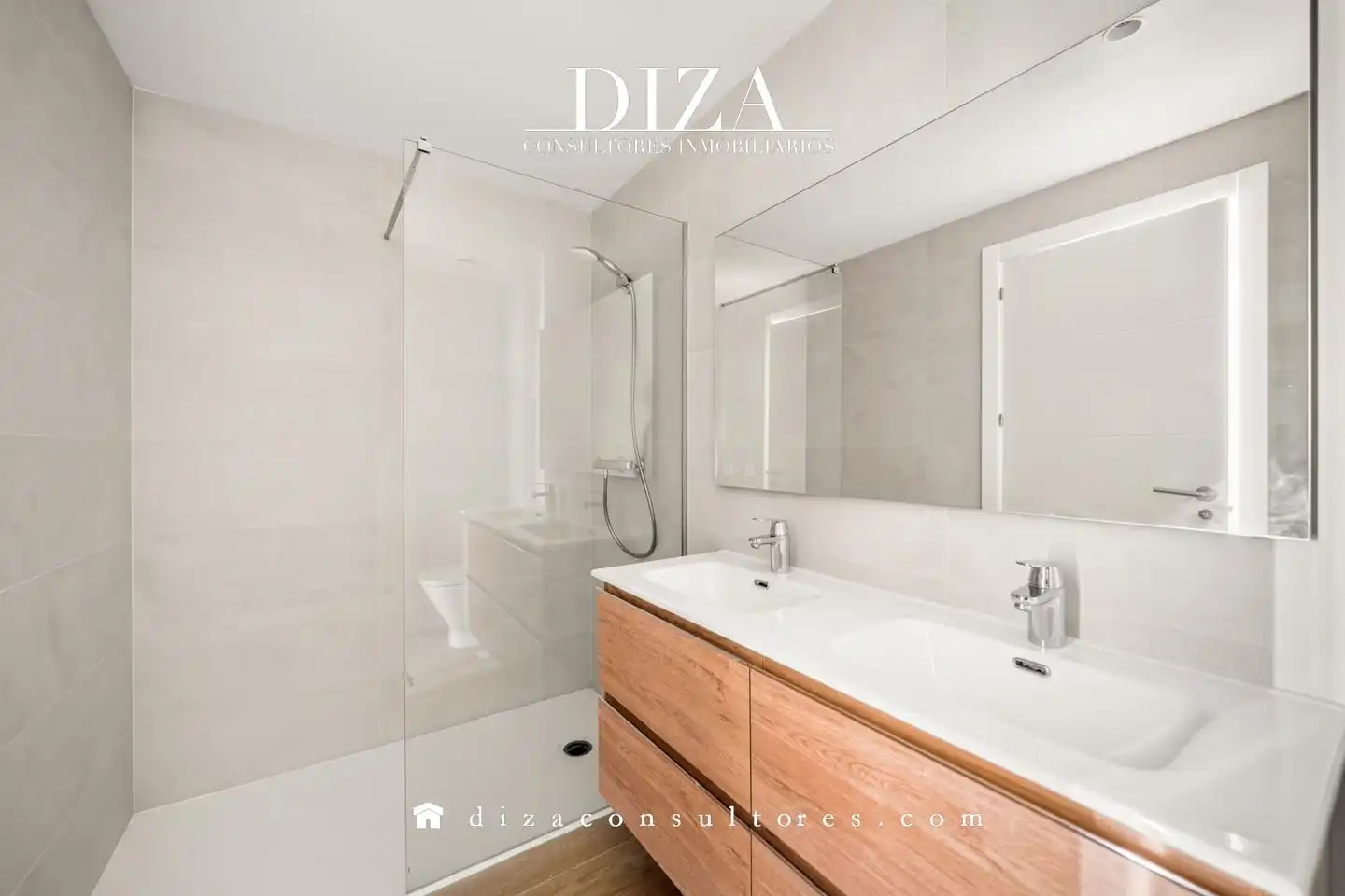Baño de Piso de alquiler en Madrid con Aire acondicionado, Calefacción y Terraza