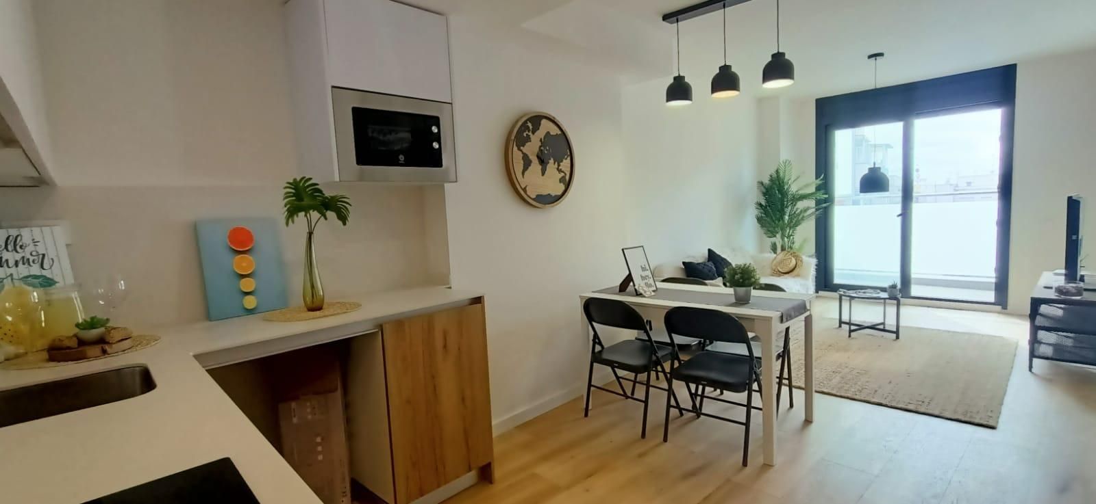 Dining room of Duplex for sale in Cornellà de Llobregat  with Air Conditioner, Heating and Parquet flooring