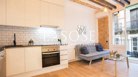 Photo 2 of Flat to rent in Calle Marques de Barbera, El Raval, Barcelona