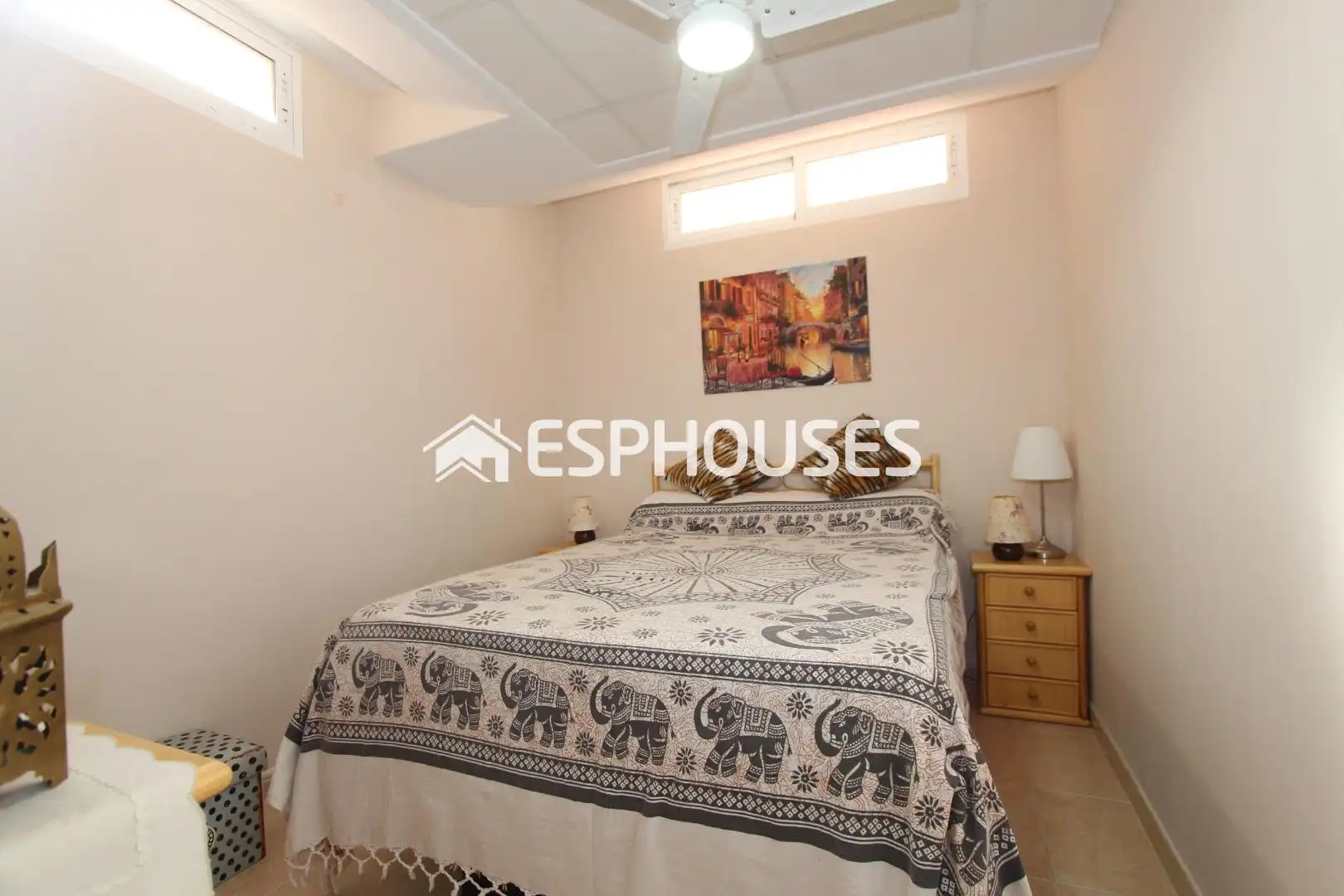 Bedroom of Flat for sale in Guardamar del Segura  with Air Conditioner, Terrace and Storage room