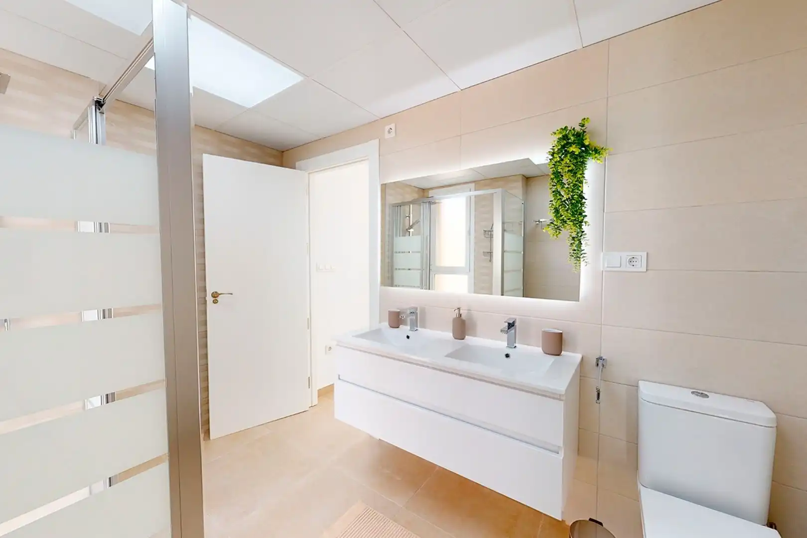 Detached house with terrace for sale in Playa Perla de Levante, imagen 21