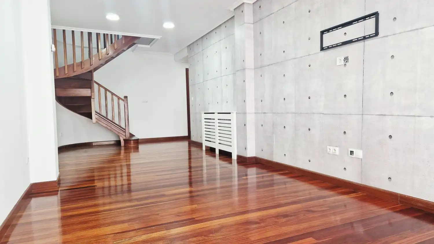 Duplexes for sale in Torrelavega   with Heating and Balcony