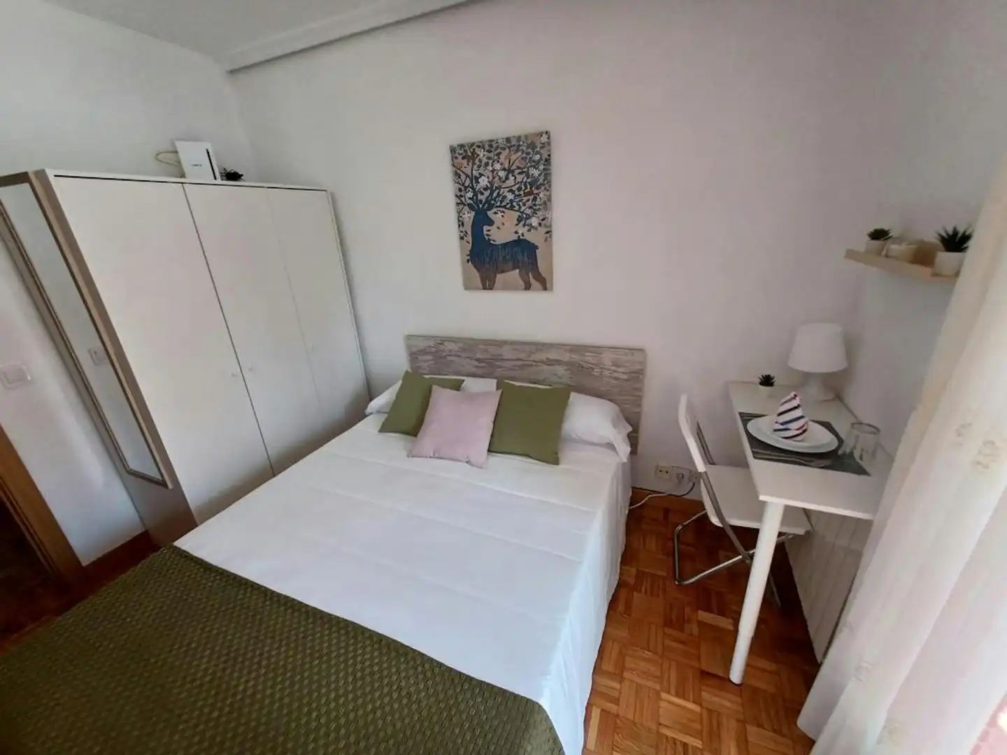 Habitación de Piso para compartir en Madrid con Lavadora