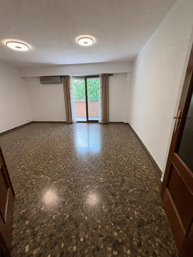 Living room of Flat for sale in Valencia  with Balcony