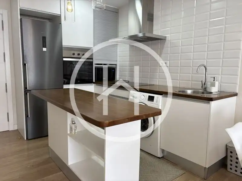 Cocina de Piso de alquiler en El Rosario con Amueblado, Horno y Lavadora