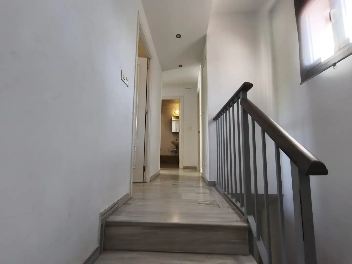 Houses for sale in Gines  with Air Conditioner, Private garden and Terrace