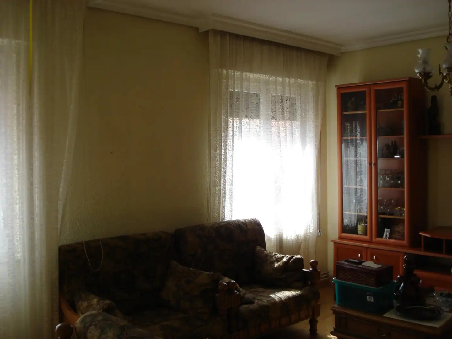 Sala de estar de Piso en venta en  Pamplona / Iruña con Balcón