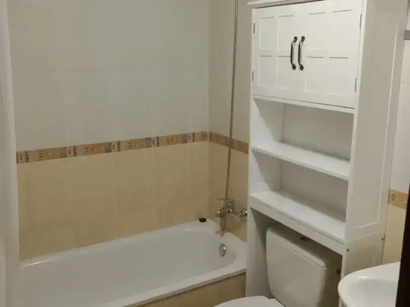 Bany de Pis en venda en Ribamontán al Monte amb Parquet i Moblat